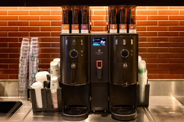 スタバのコーヒーにカフェインはどれくらい入っているのか？