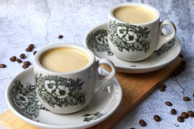 ホワイトコーヒーはマレーシアの定番！その独特な作り方とは？